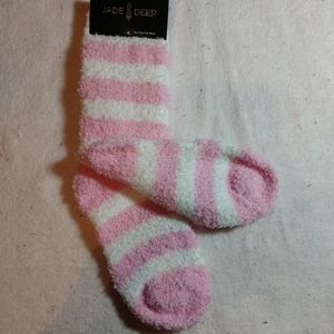 NWT Jade Deer Pink and white striped, warm & fuzzy, super soft socks!